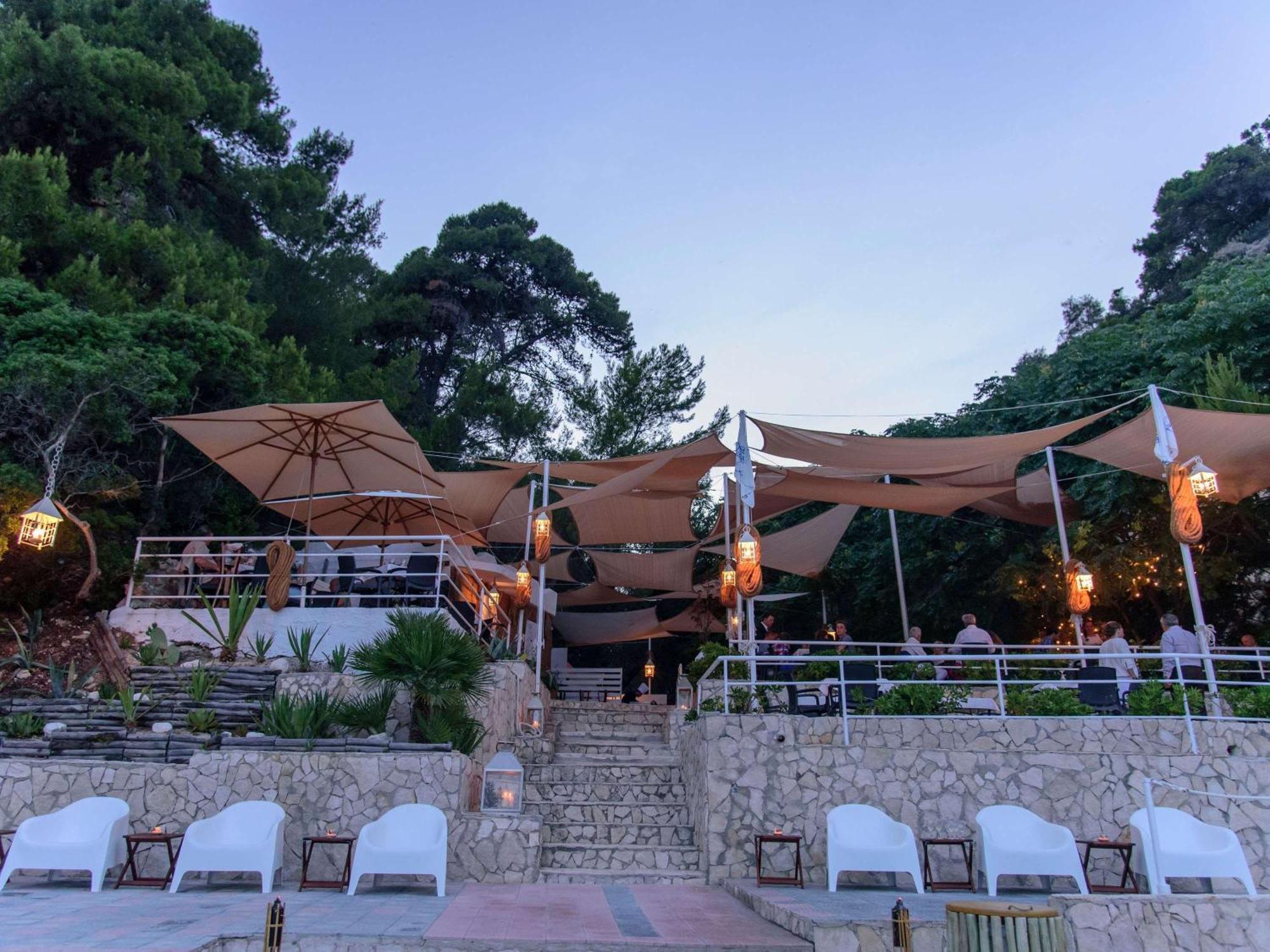 Hotel Baia Delle Zagare Mattinata Esterno foto