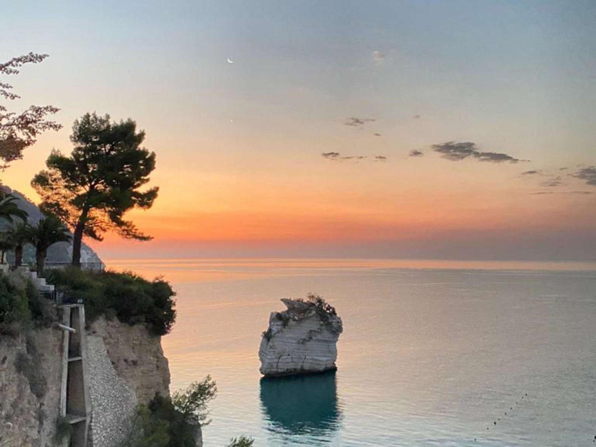 Hotel Baia Delle Zagare Mattinata Esterno foto