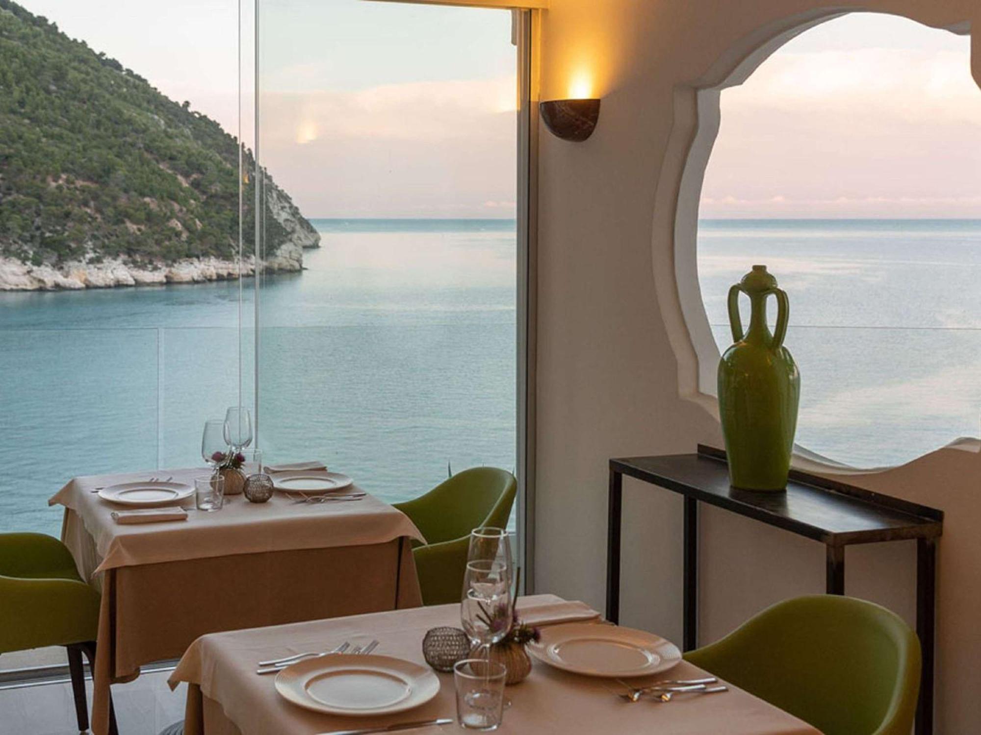 Hotel Baia Delle Zagare Mattinata Esterno foto