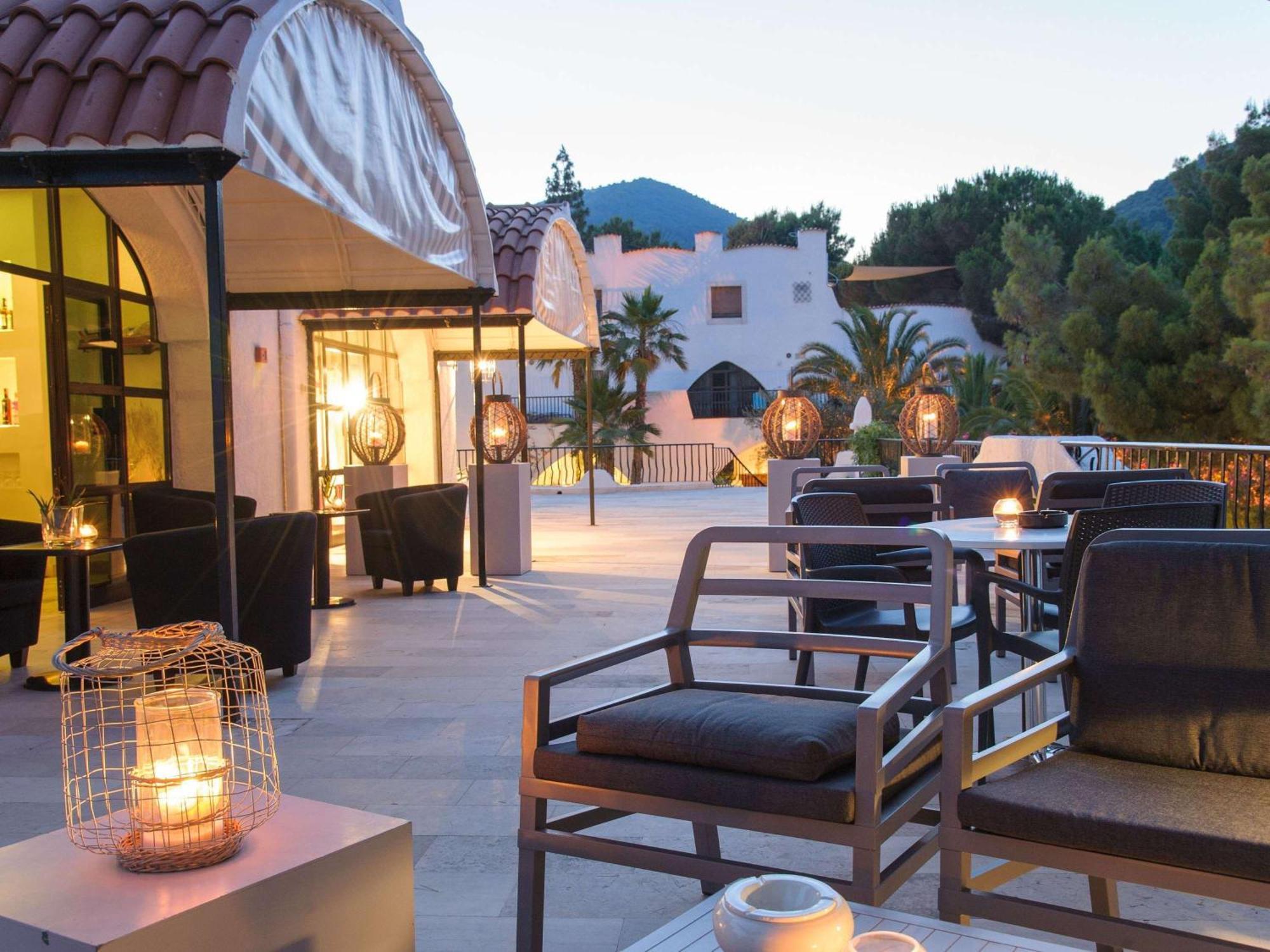 Hotel Baia Delle Zagare Mattinata Esterno foto