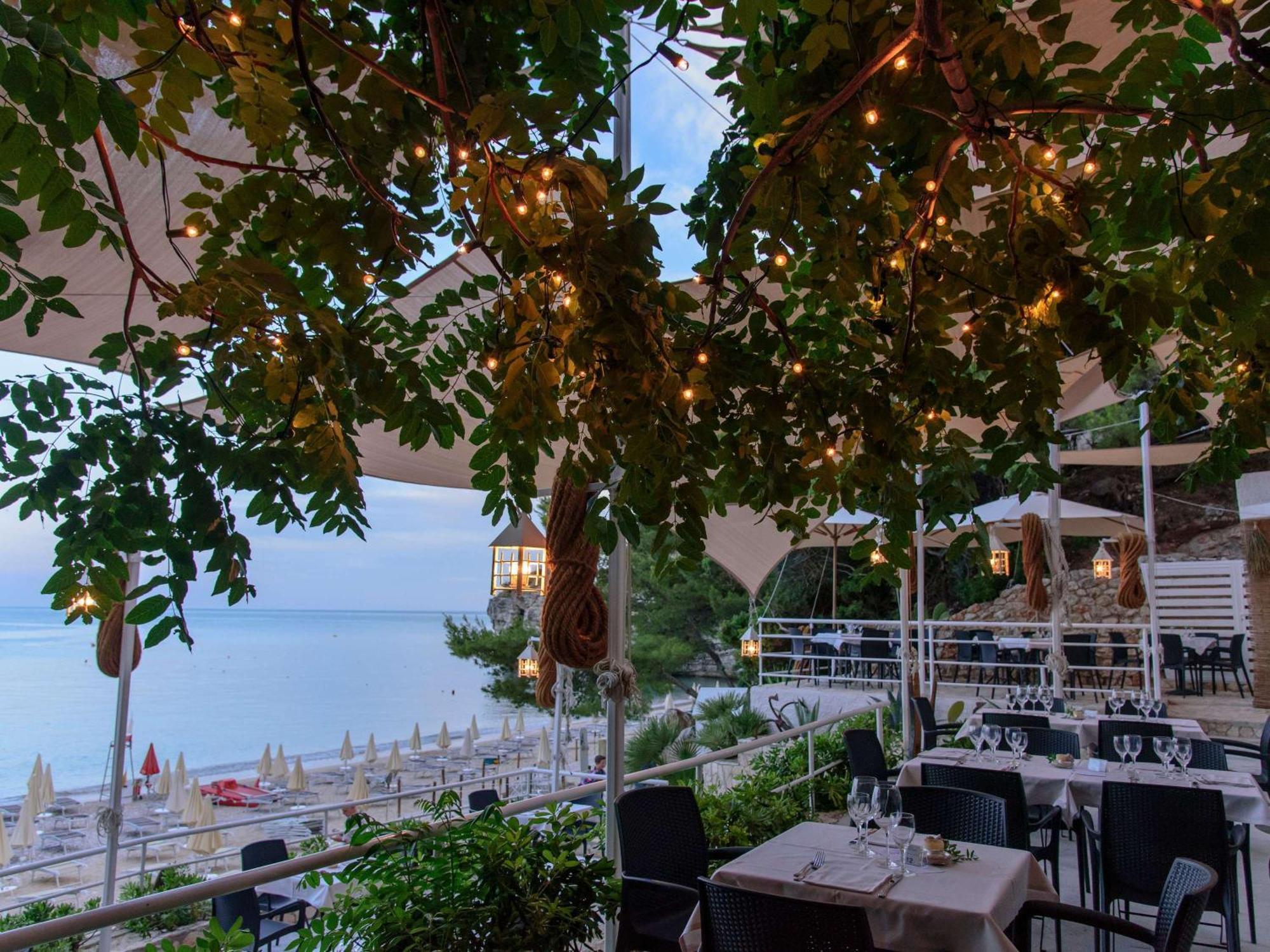 Hotel Baia Delle Zagare Mattinata Esterno foto