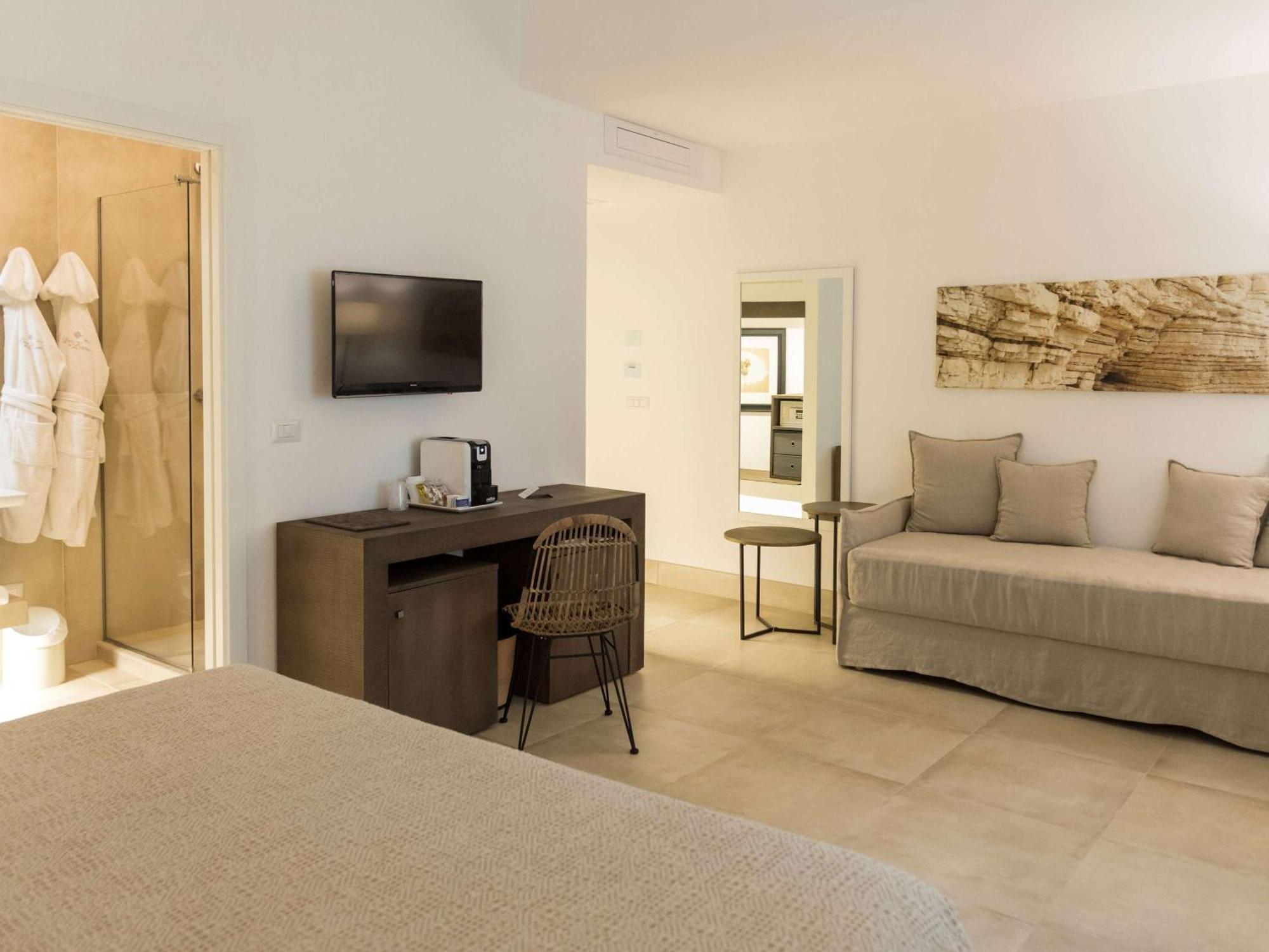 Hotel Baia Delle Zagare Mattinata Esterno foto