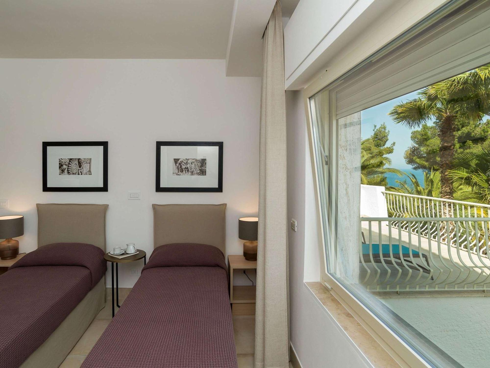 Hotel Baia Delle Zagare Mattinata Esterno foto